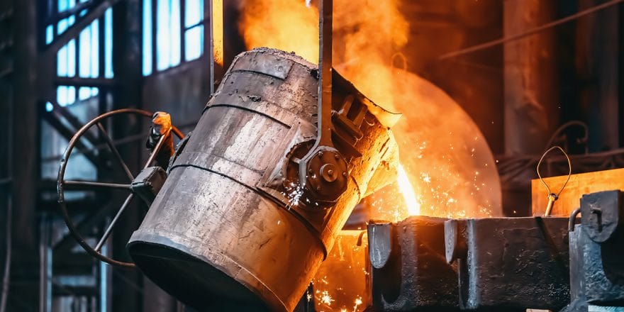 Gießen: Gussteile aus unterschiedlichem Material wie Stahl, Edelstahl, Aluminium, Eisen und Kupfer.